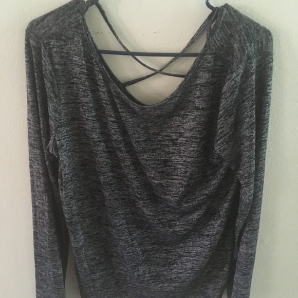 Medium GAP Long sleeve top - Picture 1 of 3